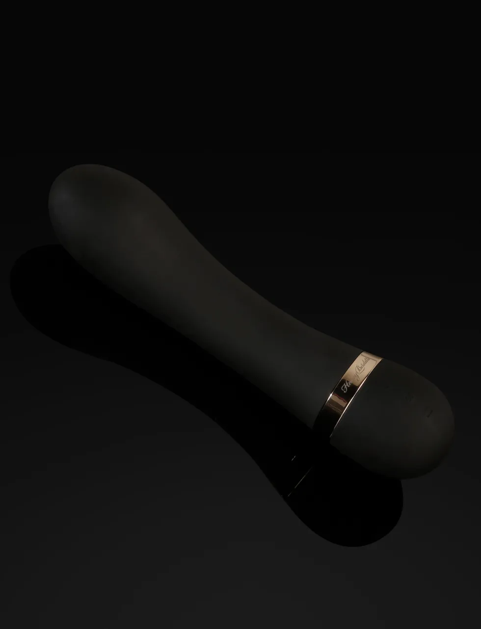 Aphrodite Black