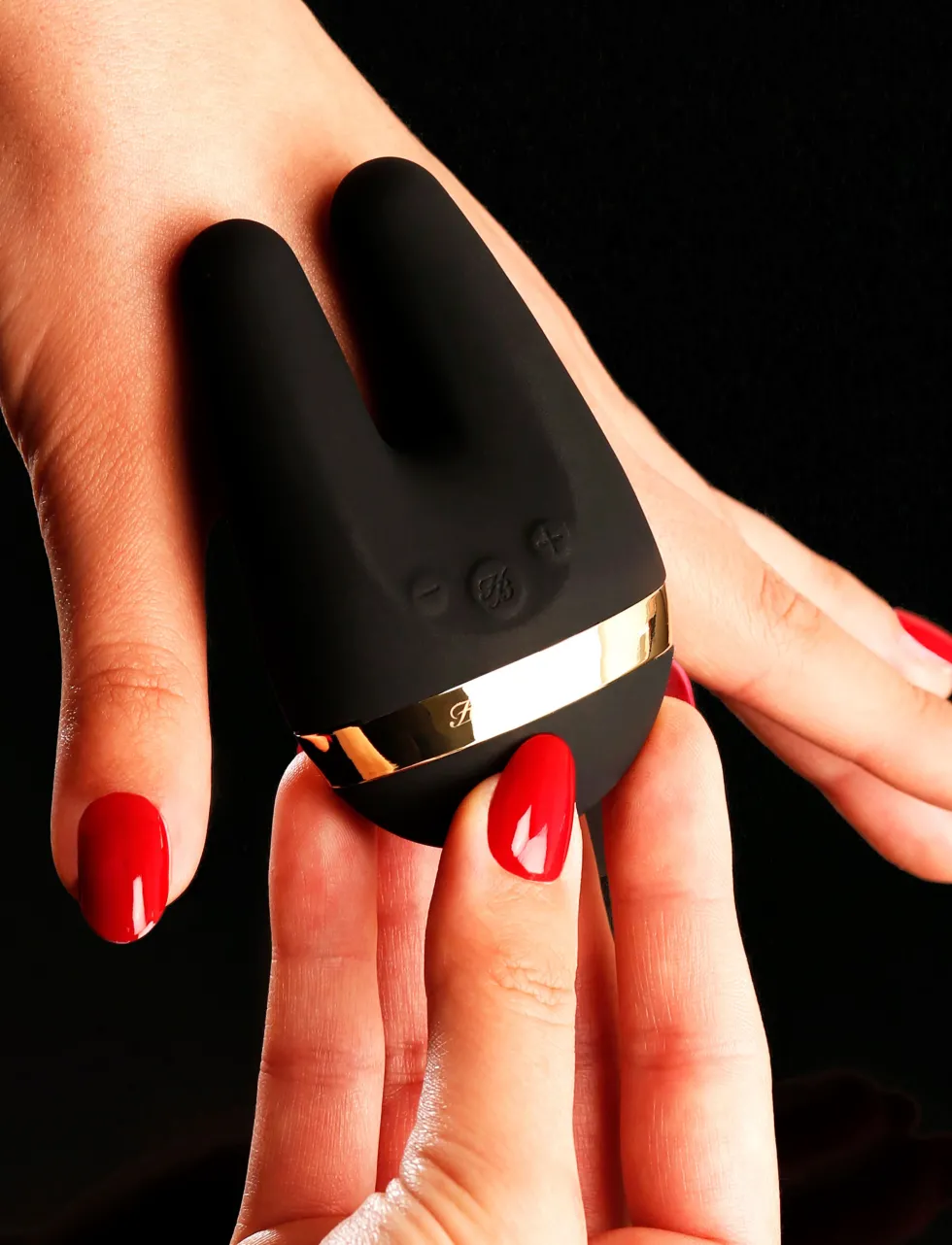 Venus Black